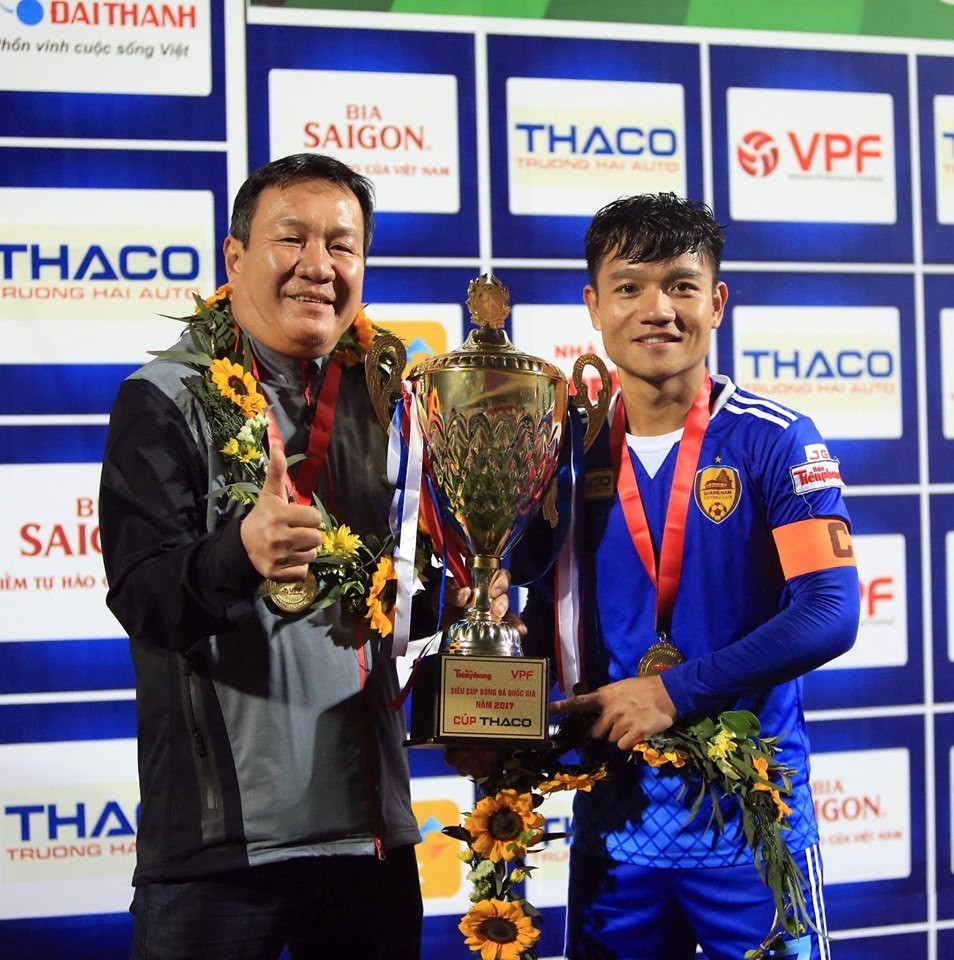 Đinh Thanh Trung viết tâm thư ngày HLV Hoàng Văn Phúc chia tay Quảng Nam - Bóng Đá