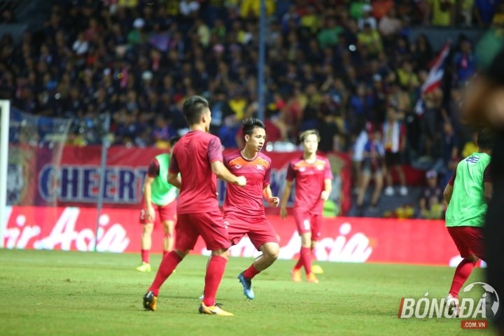 TRỰC TIẾP ĐT Việt Nam 0-0 ĐT Thái Lan: Tuấn Anh, Văn Toàn đá chính, Công Phượng dự bị - Bóng Đá