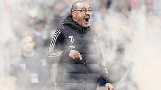 Lý do nào để mối tình Sarri-Chelsea đến và đi nhanh hơn cả 