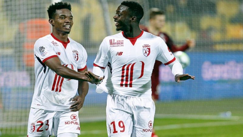 Mourinho dự khán xem giò Nicolas Pepe và Thiago Mendes - Bóng Đá
