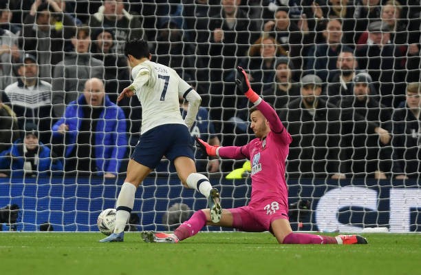 Son nổ súng cuối trận, Spurs nhọc nhằn bước tiếp tại FA Cup - Bóng Đá