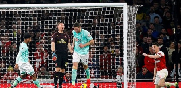 5 điểm nhấn Chelsea 2-2 Arsenal: Sai lầm ngớ ngẩn; Bách phát, bách trúng - Bóng Đá