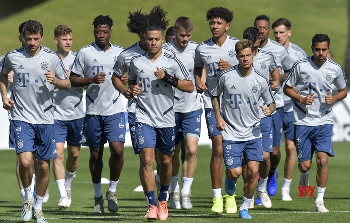 SỐC! Nội bộ của Bayern choảng nhau, các trụ cột căng thẳng - Bóng Đá