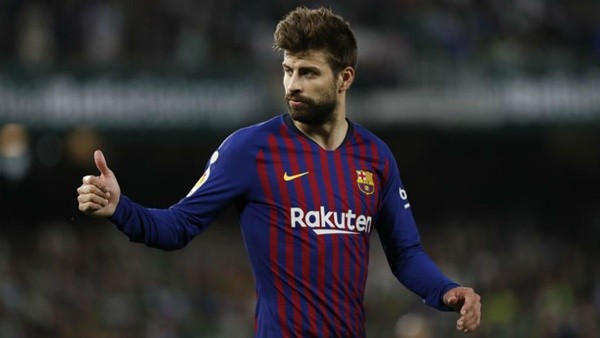 Pique rời Barca - Bóng Đá
