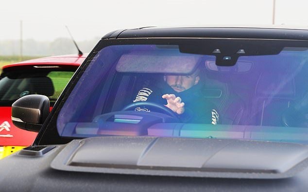 TRỰC TIẾP ĐT Việt Nam 0-0 ĐT Curacao: Anh Đức dự bị, đã rõ cái tên thay Tuấn Anh - Bóng Đá