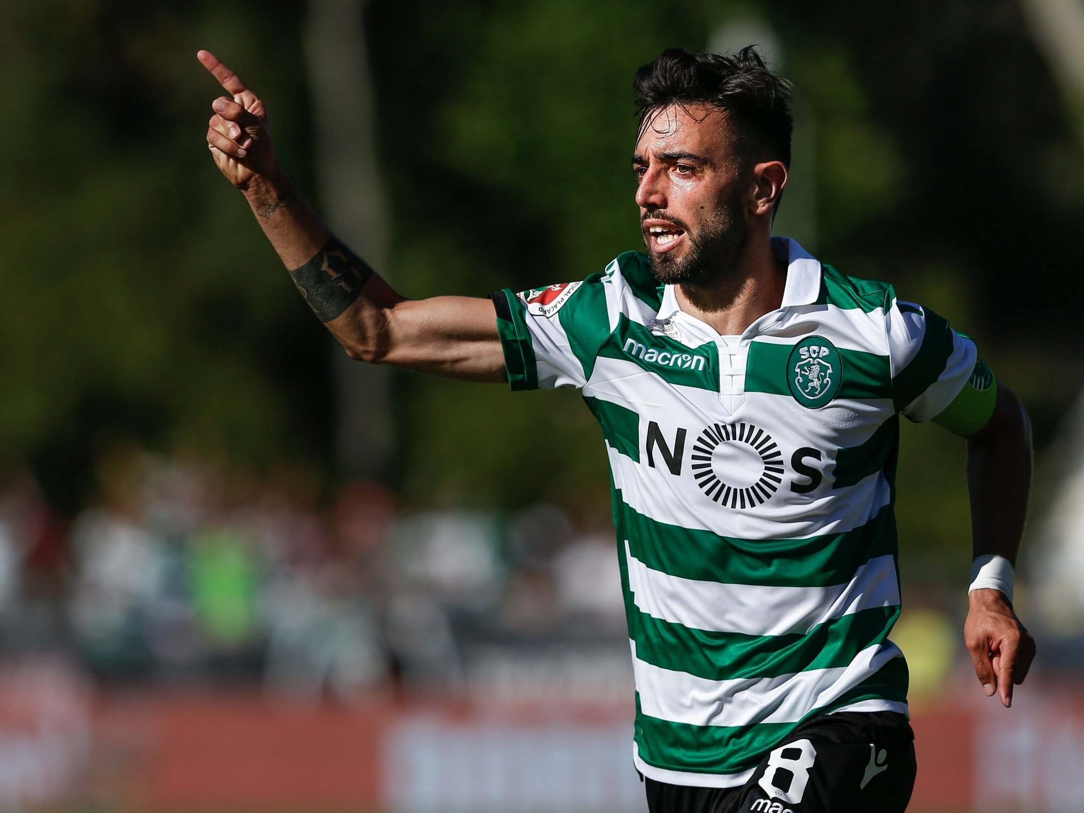 Vụ Fernandes: Giữa bối cảnh có nguy cơ đổ bể, đây là động thái từ Man Utd - Bóng Đá