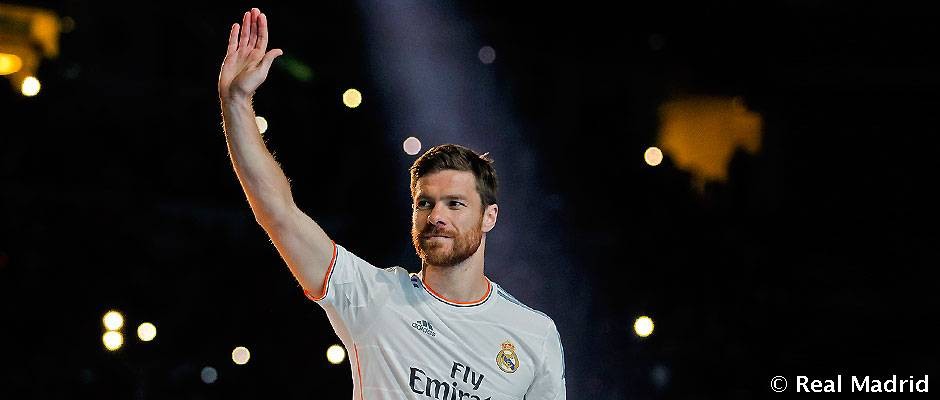 Đội hình Real Madrid khi Ronaldo ra mắt như thế nào? - Bóng Đá