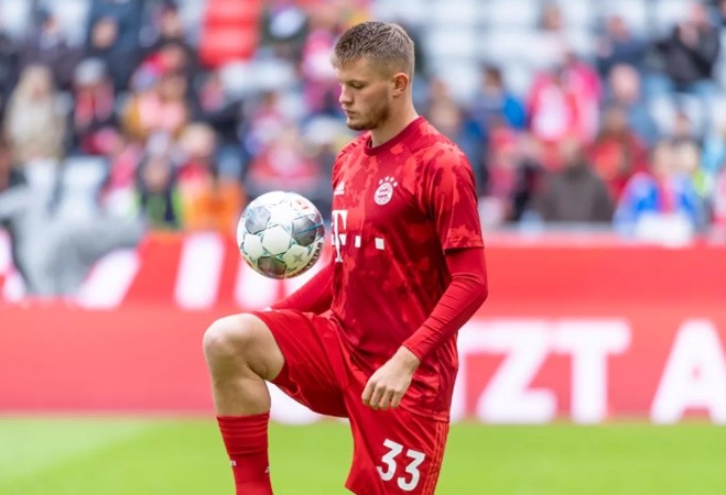 Biếm họa: Bale chơi lầy; Sir Alex du hành thời gian giải cứu M.U - Bóng Đá