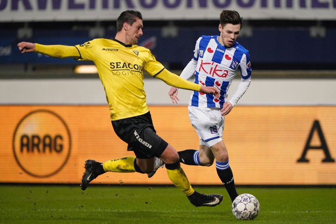 Đoàn Văn Hậu tiếp tục dự bị, SC Heerenveen hoà nghẹt thở trên sân nhà - Bóng Đá