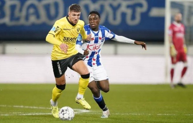 Đoàn Văn Hậu tiếp tục dự bị, SC Heerenveen hoà nghẹt thở trên sân nhà - Bóng Đá