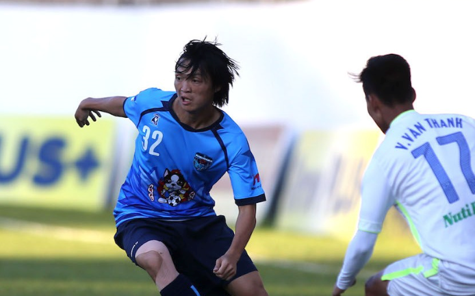 Top 10 cầu thủ Việt Nam từng xuất ngoại thi đấu - Bóng Đá