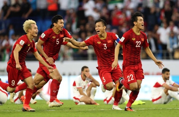 King's Cup: ĐT Việt Nam là 'con dao hai lưỡi' với Thái Lan - Bóng Đá