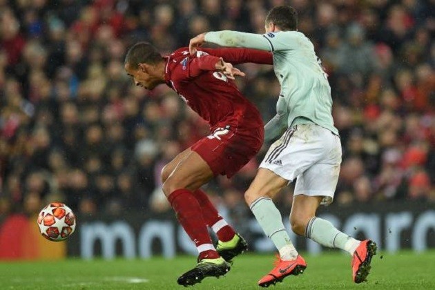 Những khoảnh khắc ấn tượng nhất CK Chaampions League - Bóng Đá