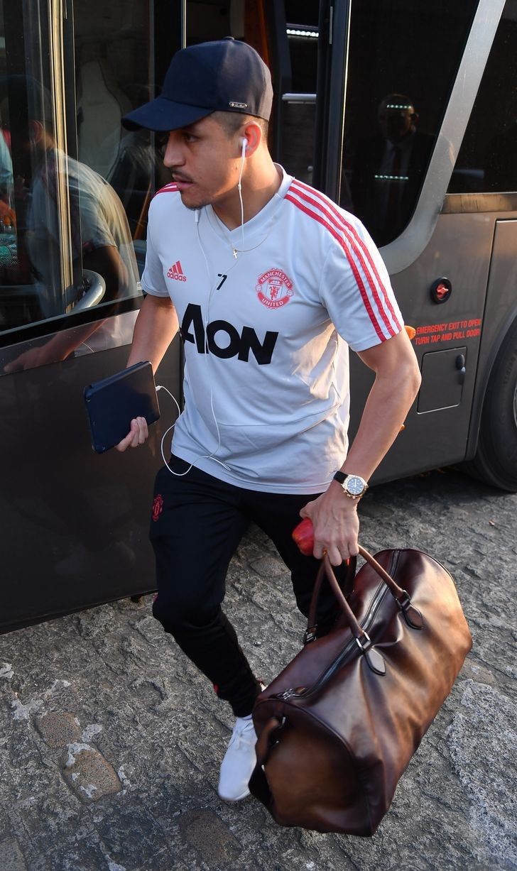 Ảnh Hazard - Bóng Đá