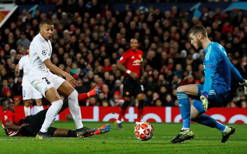 Lạnh lùng sút tung lưới PSG, Rashford đã thắng Mbappe chung cuộc - Bóng Đá