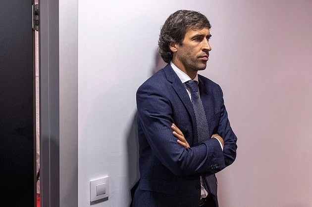 Huyền thoại Real lặng người trong tang lễ của Antonio Reyes - Bóng Đá