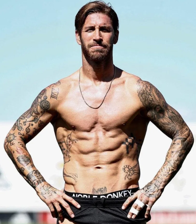 Những body vạm vỡ của các ngôi sao bóng đá thế giới - Bóng Đá