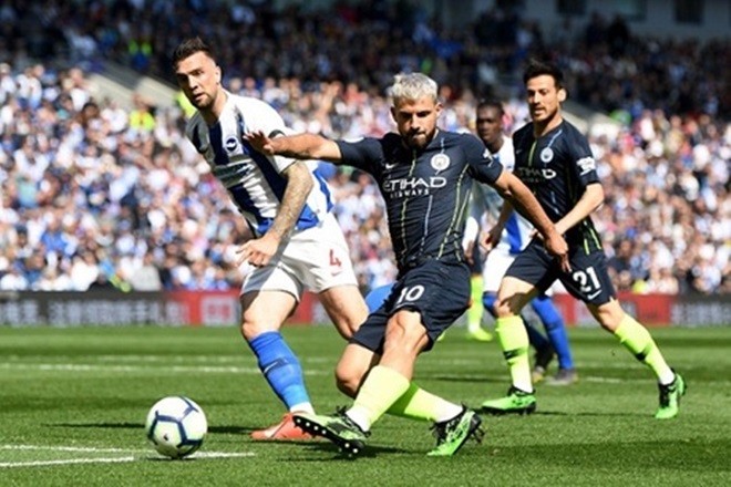Hình ảnh buổi lễ trao thưởng HLV xuất sắc nhất năm (Daily Mail) - Bóng Đá