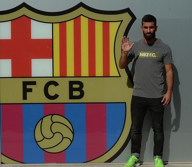 Arda Turan: Từ Hero đến Zero - Bóng Đá