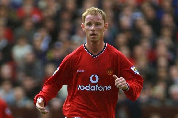 Đội hình 11 ngôi sao nước ngoài xuất sắc nhất EPL  - Bóng Đá