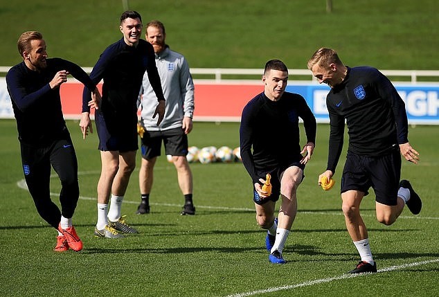 Mu đến sân tập - Bóng Đá