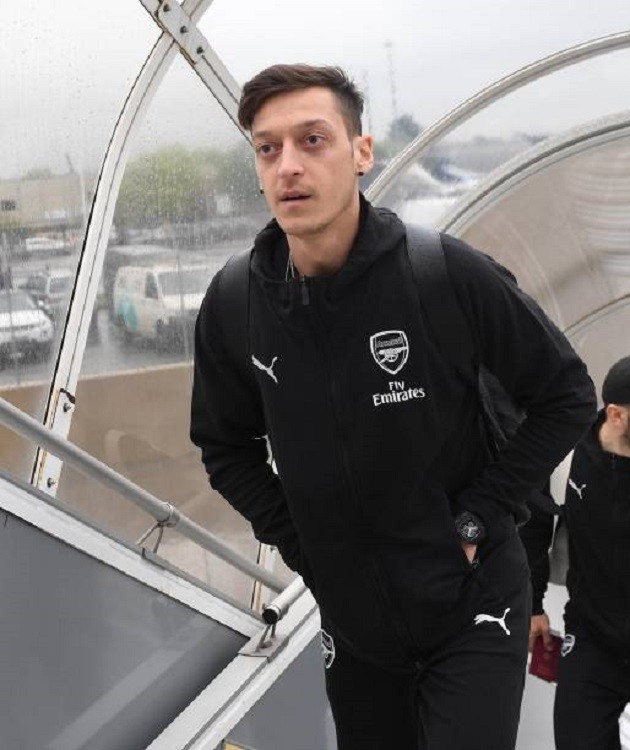 Arsenal đến Tây Ban Nha - Bóng Đá