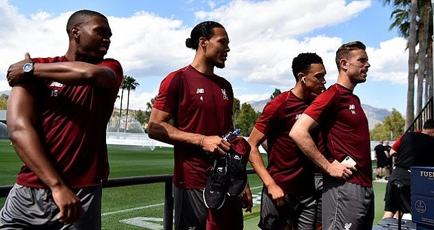 Chia đội hình đá 