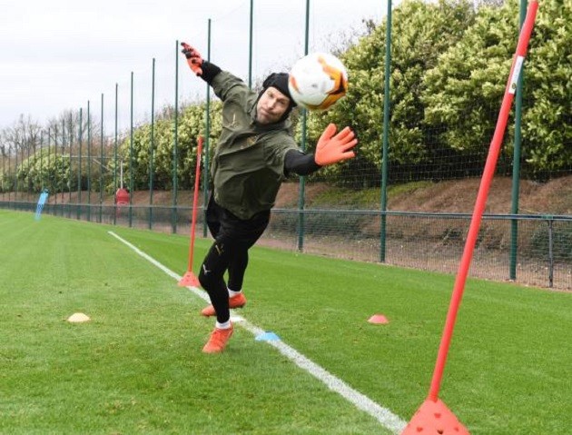 Chưa đá, Tam sư đã tạo ra sức hút cực lớn trên sân tập - Bóng Đá