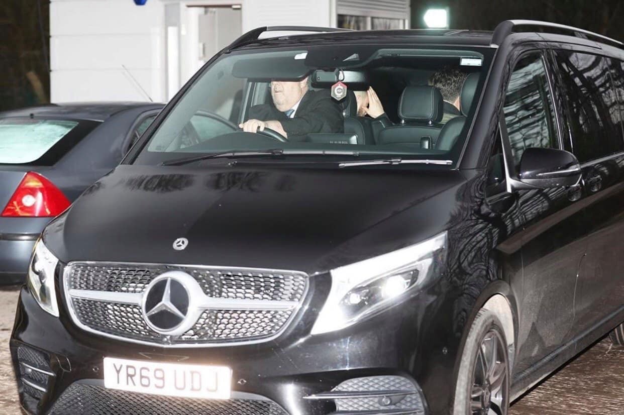 Bruno Fernandes or Ruben Neves arrives at Carrington - Bóng Đá