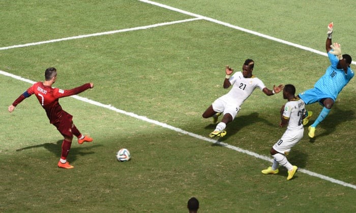 Huyền thoại! Ronaldo đã làm điều không tưởng trong 15 năm qua - Bóng Đá