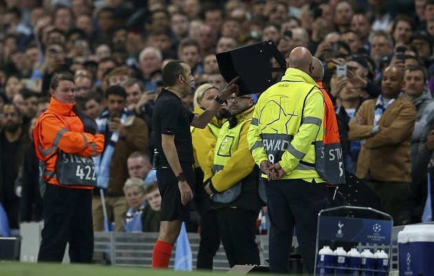 Người hùng châu Á khóc cạn nước mắt khi cùng Tottenham tạo nên kì tích - Bóng Đá