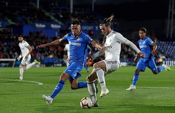 Chamberlain ghi bàn, Firmino lao vào tính 'đá bay' cả đồng đội - Bóng Đá