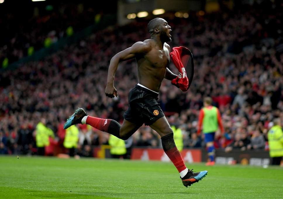 Nhìn Lukaku dứt điểm, đủ để thấy tầm vóc của Solskjaer - Bóng Đá