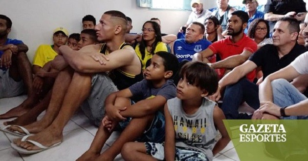 Sao Brazil gây ấn tượng mạnh với 