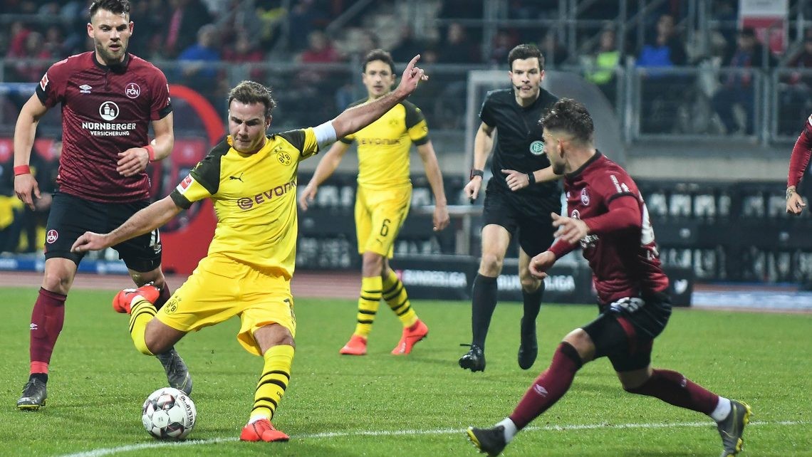 Crystal Palace 0 Derby 1: Rooney’s side stun Eagles as Milivojevic is sent off using pitch-side monitor in VAR first - Bóng Đá