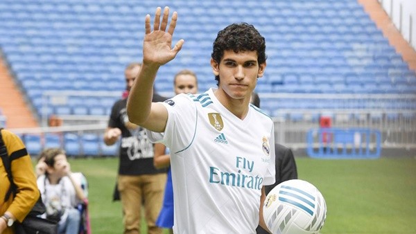 Chính thức: Vallejo gia nhập Granada - Bóng Đá