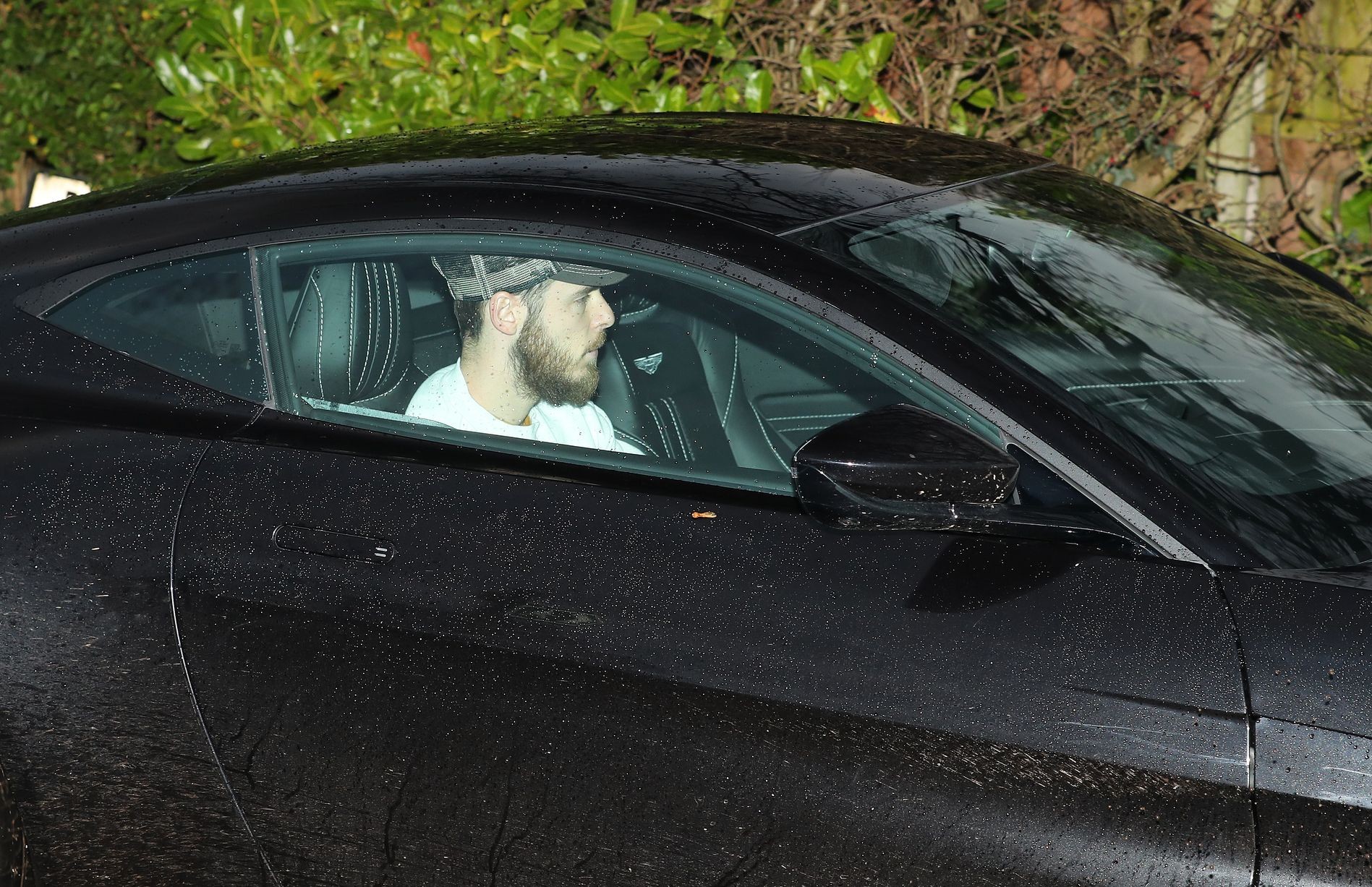 Ashley Young and Harry Maguire arrive for Manchester United training - Bóng Đá