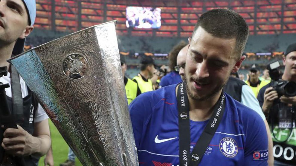 NÓNG! Hazard đã cầm áo Real Madrid - Bóng Đá