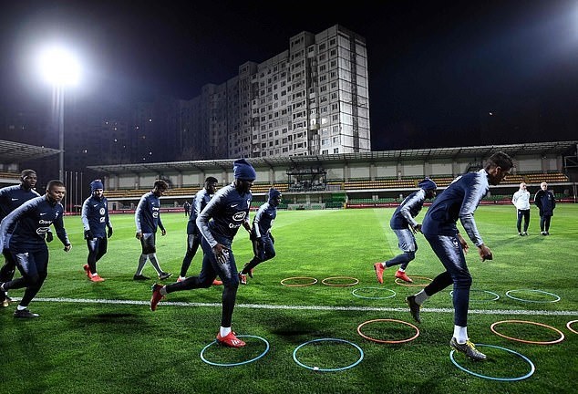 6 ứng cử viên tiềm năng thay thế HLV Sarri dẫn dắt Chelsea - Bóng Đá