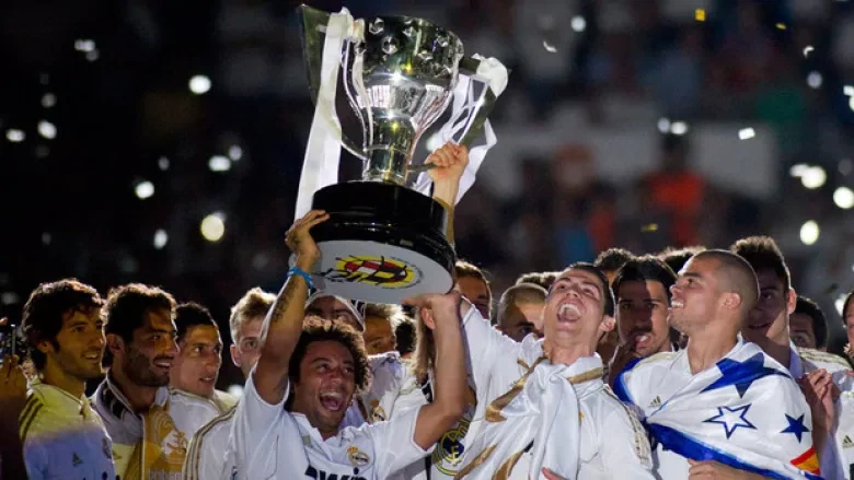 5 kịch bản điên rồ ngày Cá tháng tư: MU vô địch Champions League, Real lật đổ Barca - Bóng Đá