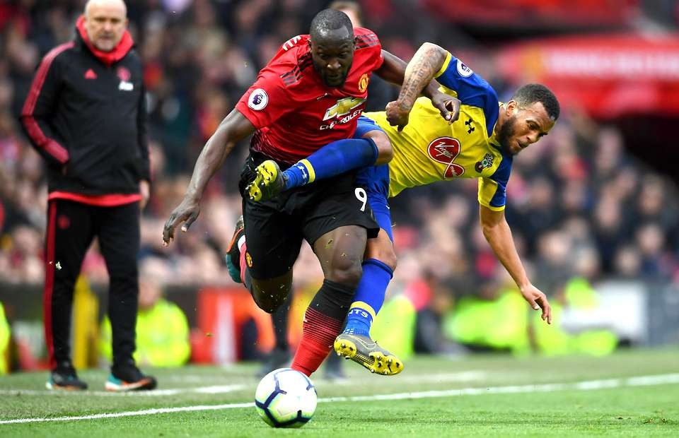 Những bản hợp đồng của Mourinho ở Man Utd giờ ra sao? - Bóng Đá