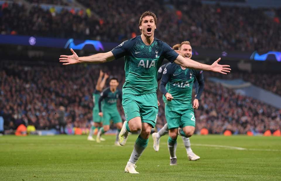 10 sao Premier League ngon nhất vừa bị thanh lý hợp đồng  - Bóng Đá