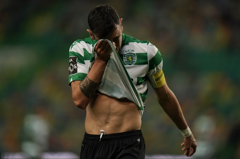 Sporting CP coach Silas concedes Man Utd target Fernandes may be leaving - Bóng Đá