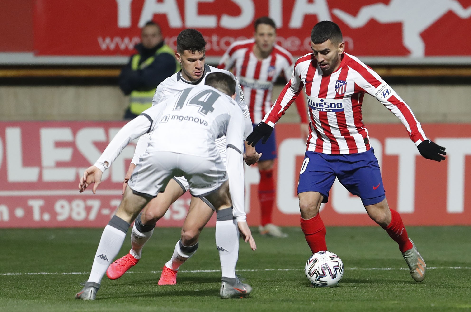 Thua sốc đội hạng 3, Atletico lập kỷ lục tệ hại ở Cúp Nhà Vua Tây Ban Nha - Bóng Đá
