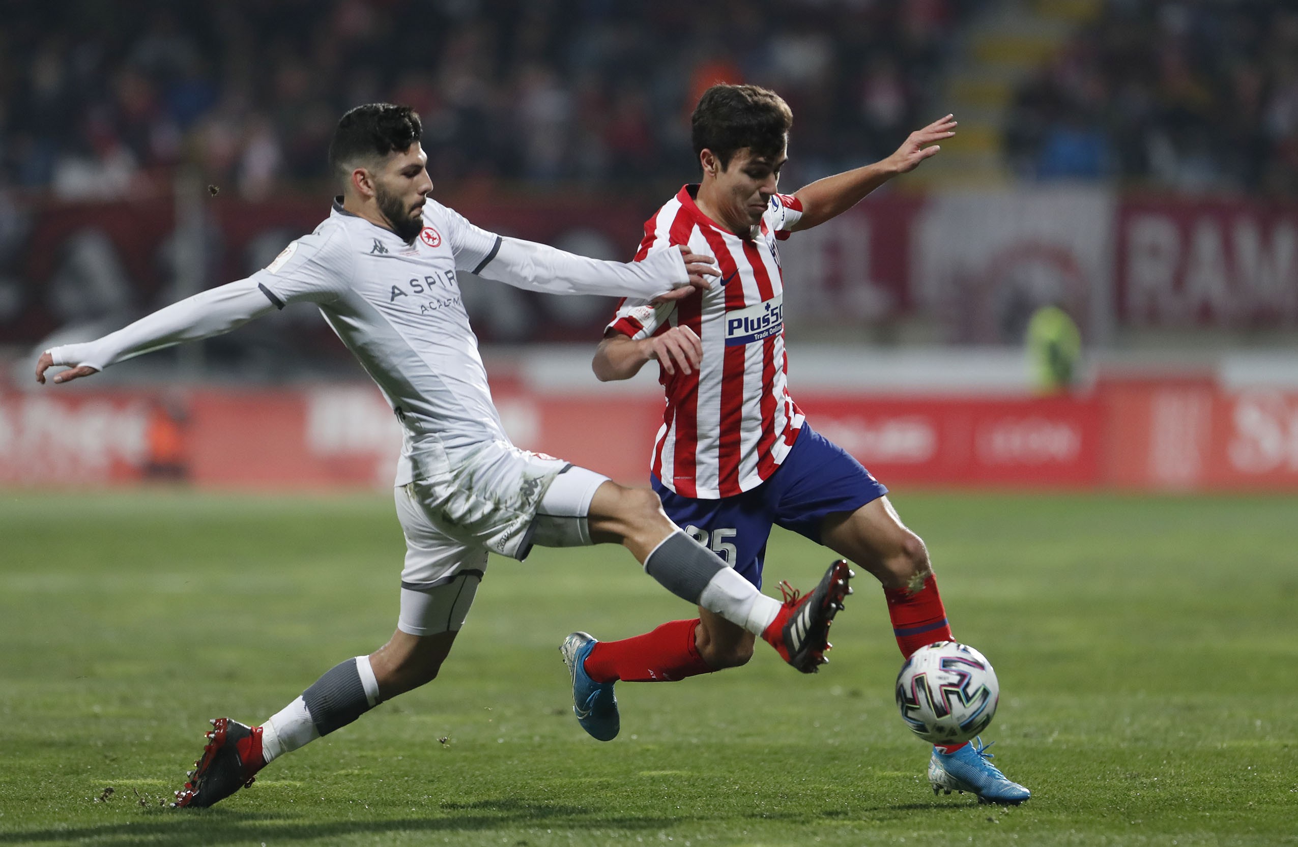 Thua sốc đội hạng 3, Atletico lập kỷ lục tệ hại ở Cúp Nhà Vua Tây Ban Nha - Bóng Đá