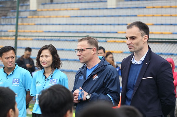 Đội bóng cũ của Luka Modric hỗ trợ bóng đá trẻ Việt Nam - Bóng Đá