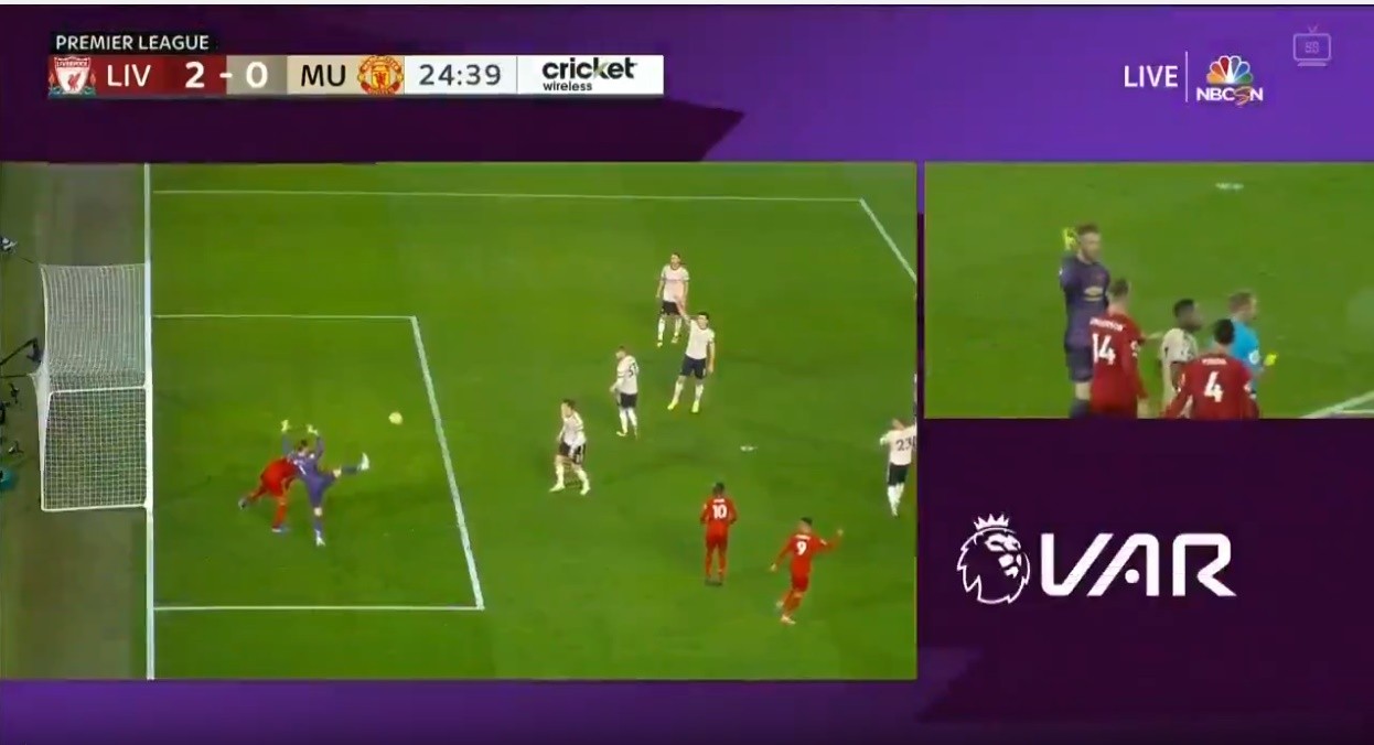 Neville nói lời khó tin về pha tranh chấp giữa De Gea và Van Dijk - Bóng Đá