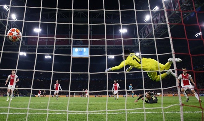 ảnh sau trận  - Bóng Đá