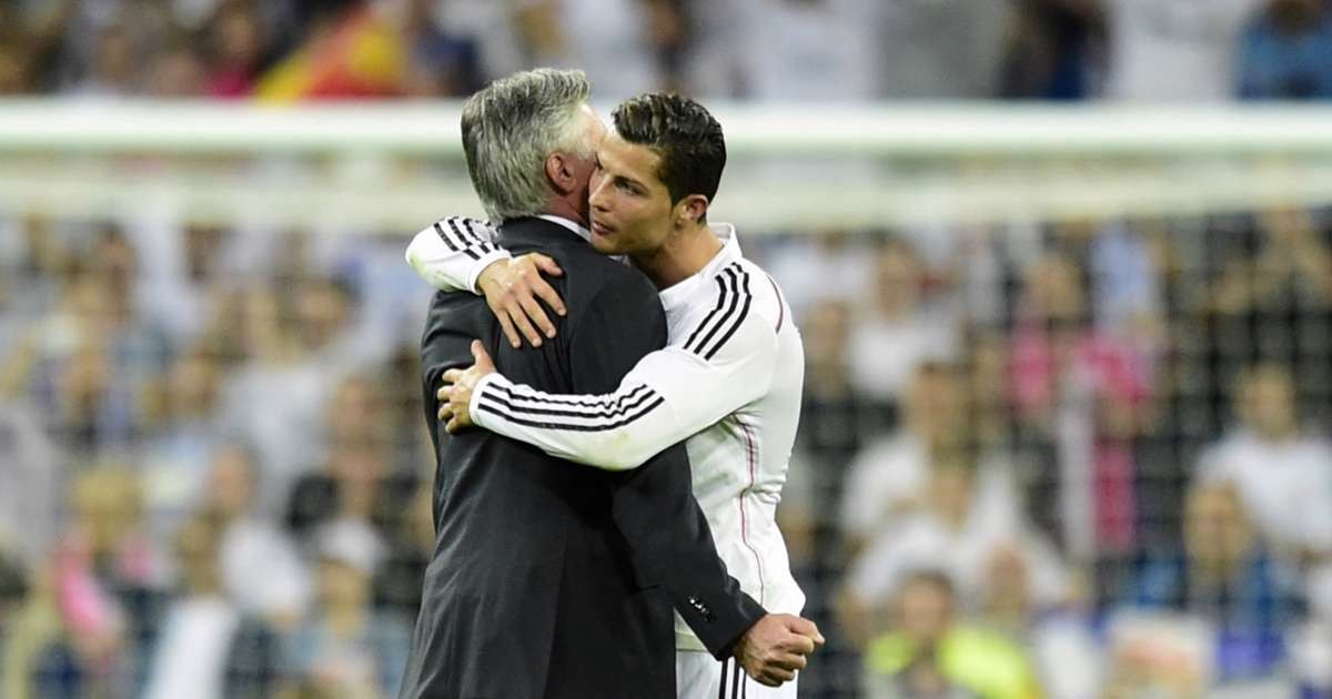 I enjoyed working with Ronaldo because he was really professional - Bóng Đá