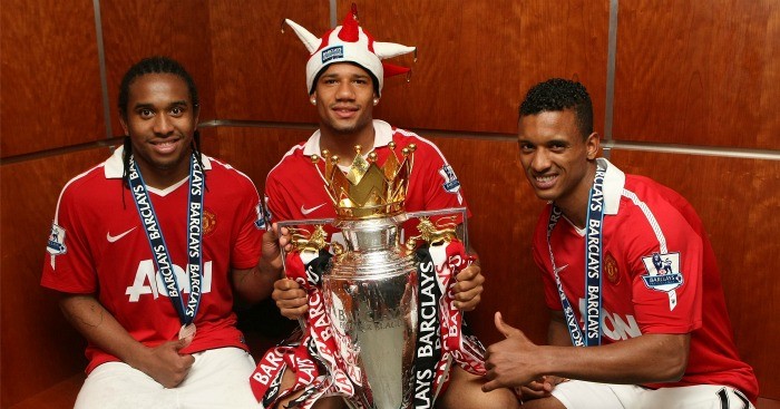 5 cầu thủ còn đang thi đấu bạn không nghĩ từng khoác áo Man United - Bóng Đá